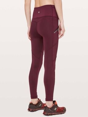 Lululemon Toasty Tech Tight II Garnet Fleece Leggings Size 4